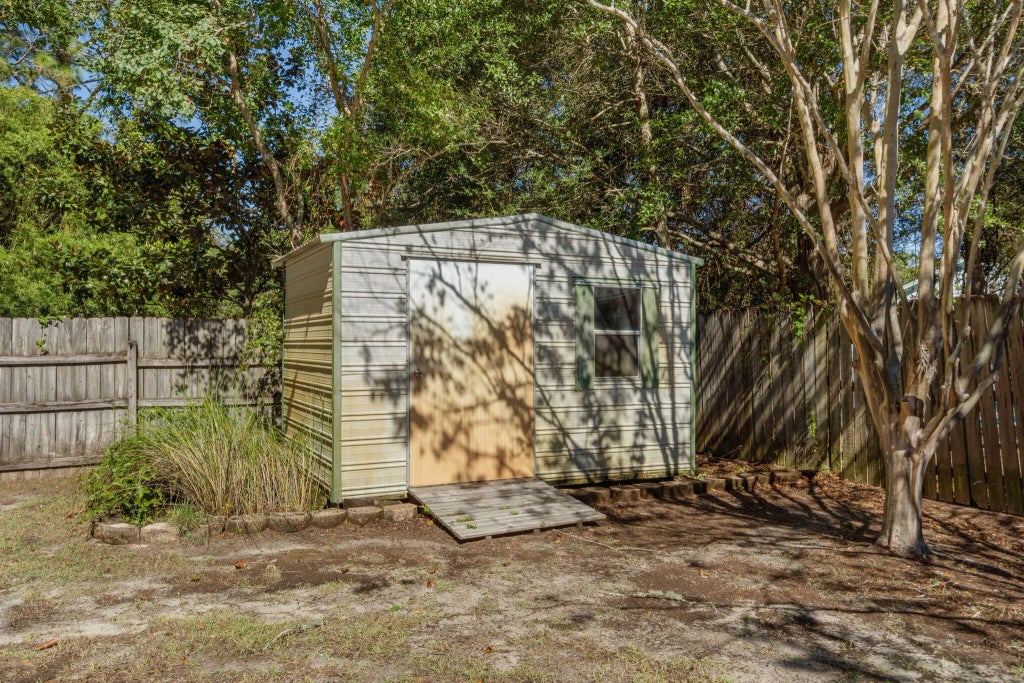 35 of 48 - 8568 Vehlin Court, Navarre, FL