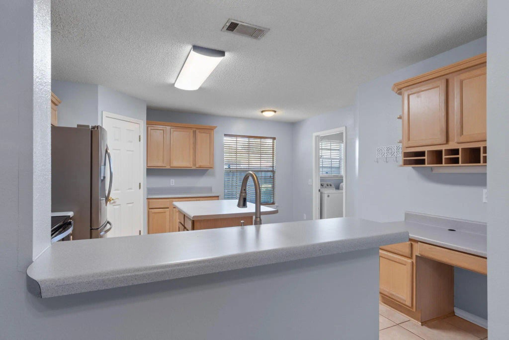 9 of 48 - 8568 Vehlin Court, Navarre, FL