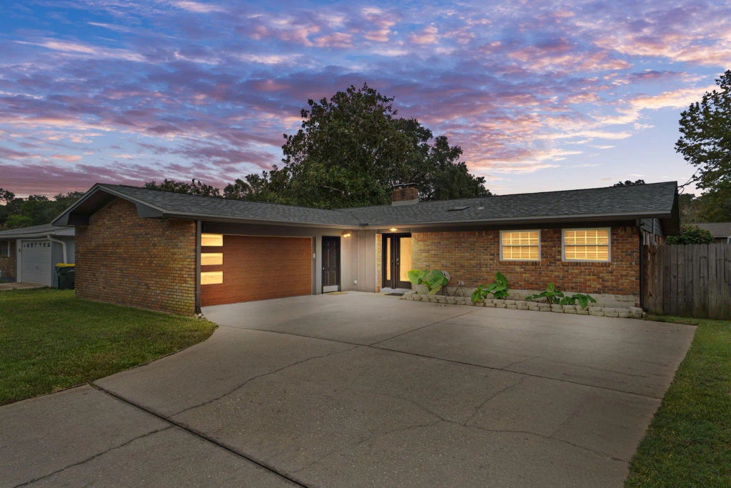 1 of 53 - 236 Pleasant Street, Fort Walton Beach, FL