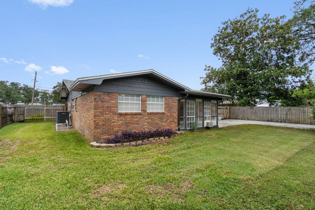 39 of 53 - 236 Pleasant Street, Fort Walton Beach, FL