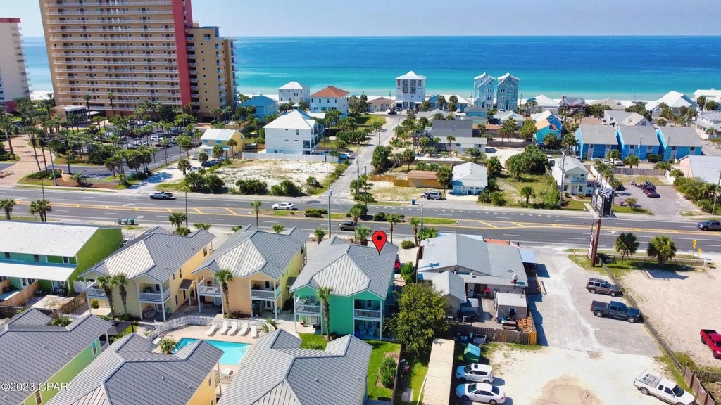 1 of 3 - 6724 Thomas Drive, Panama City Beach, FL