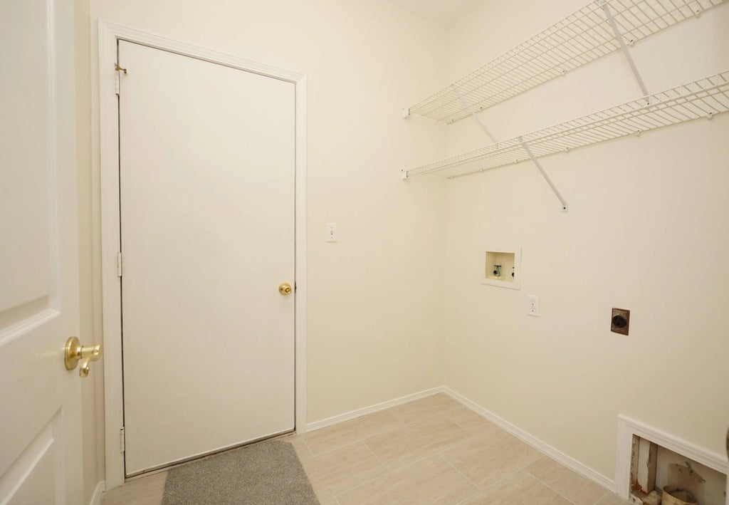 22 of 29 - 4505 Parkwood Square, Niceville, FL