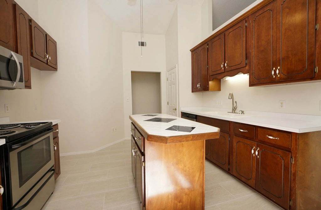 5 of 29 - 4505 Parkwood Square, Niceville, FL