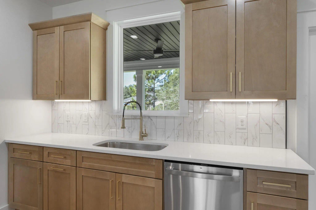 17 of 49 - 7713 Sandstone Street, Navarre, FL