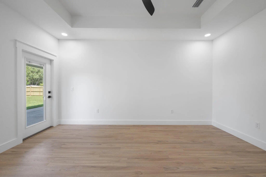 24 of 49 - 7713 Sandstone Street, Navarre, FL