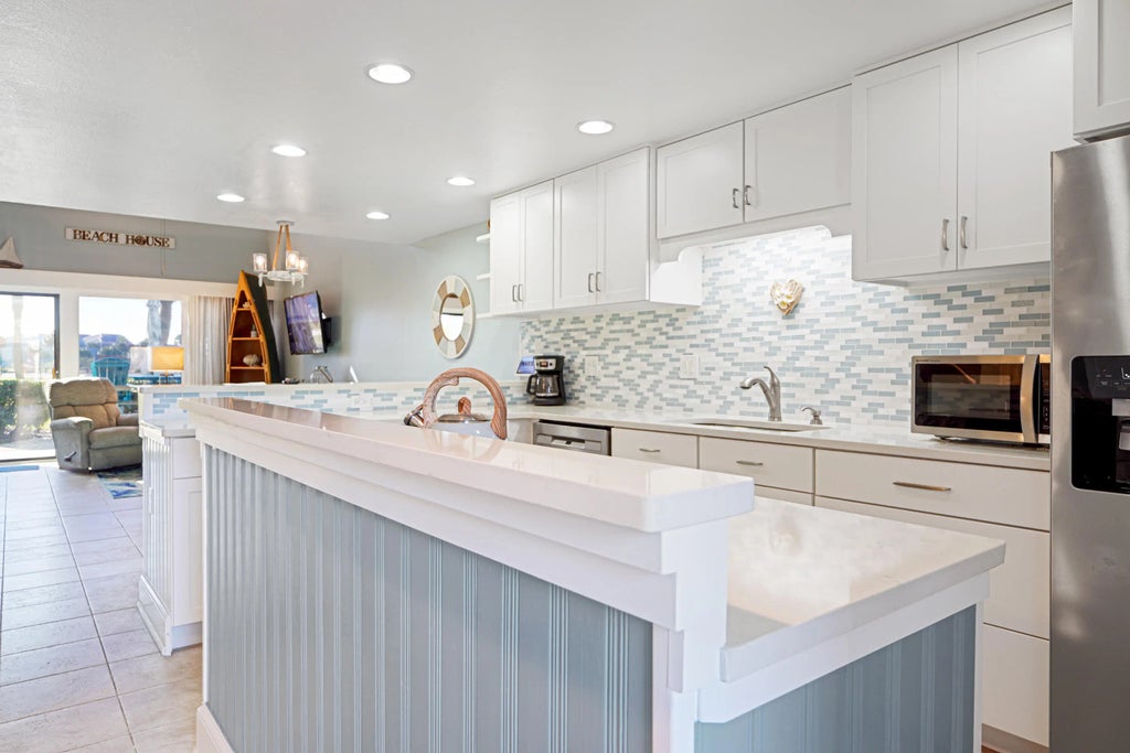 6 of 52 - 22400 Front Beach Road Unit 28, Panama City Beach, FL