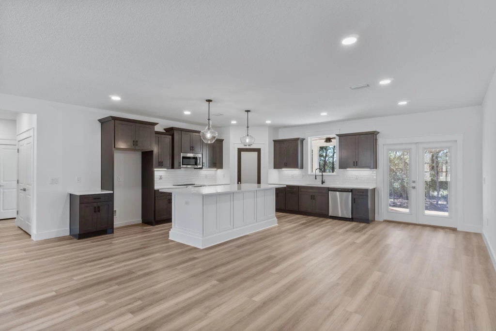 14 of 52 - 8393 Segura Street, Navarre, FL