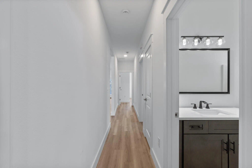 24 of 52 - 8393 Segura Street, Navarre, FL