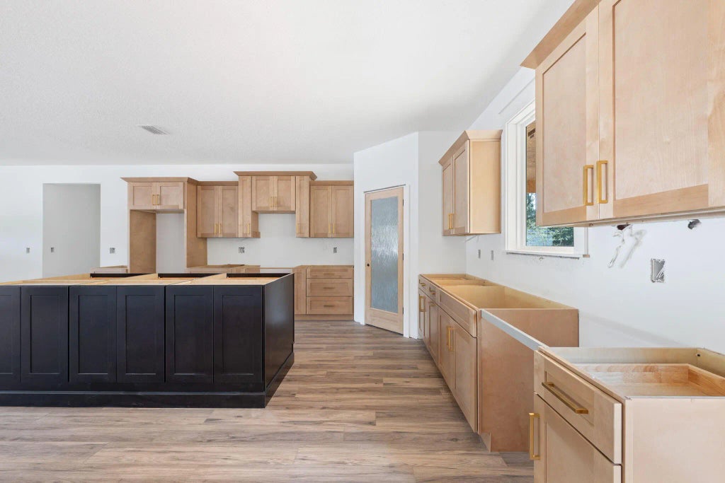 47 of 52 - 8393 Segura Street, Navarre, FL