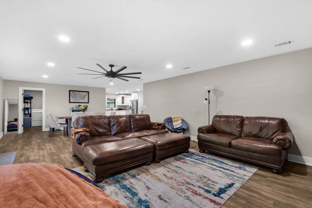 15 of 34 - 415 Avon Lane Lane, Mary Esther, FL