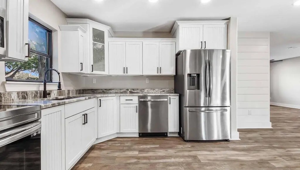 7 of 34 - 415 Avon Lane Lane, Mary Esther, FL