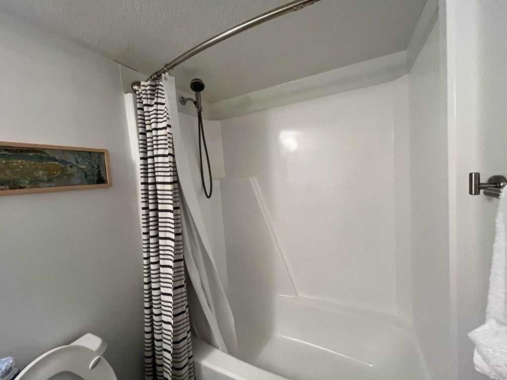 13 of 26 - 30 Moreno Point Road 404a, Destin, FL