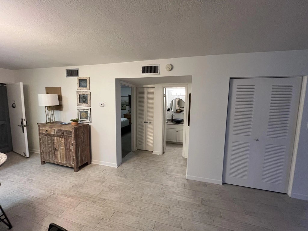 22 of 26 - 30 Moreno Point Road 404a, Destin, FL