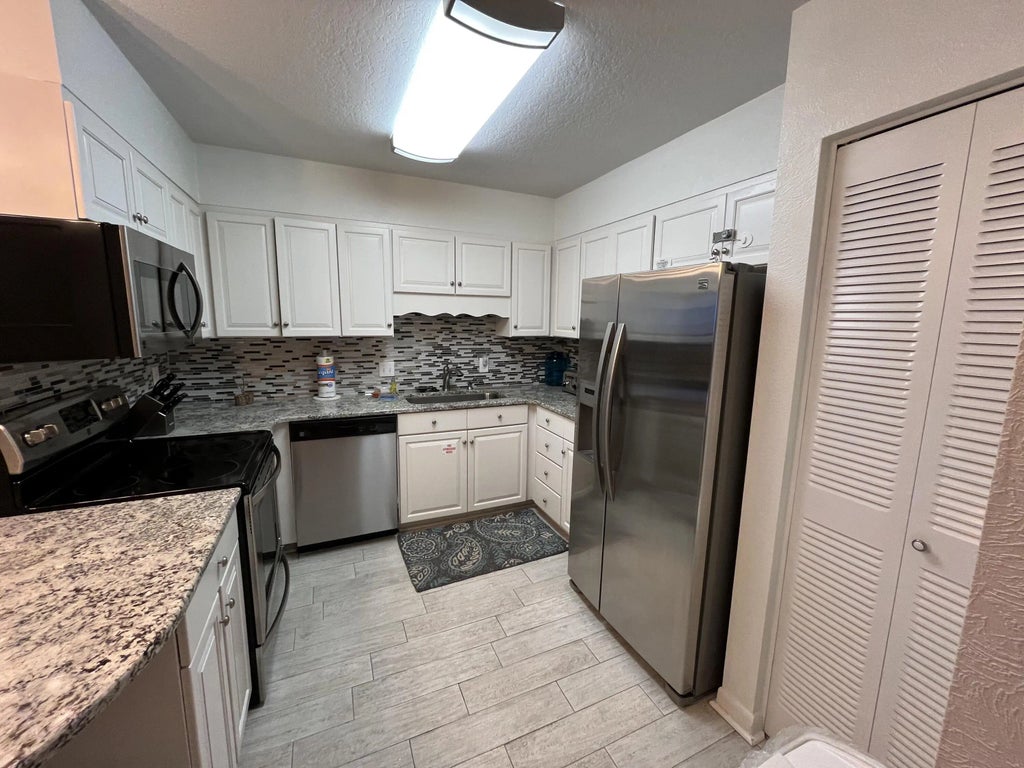 8 of 26 - 30 Moreno Point Road 404a, Destin, FL