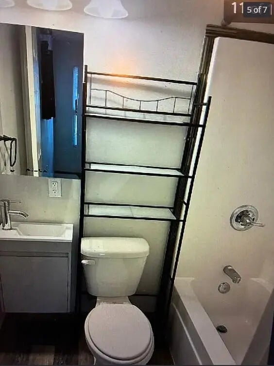 6 of 6 - 8528 Laredo Street, Navarre, FL