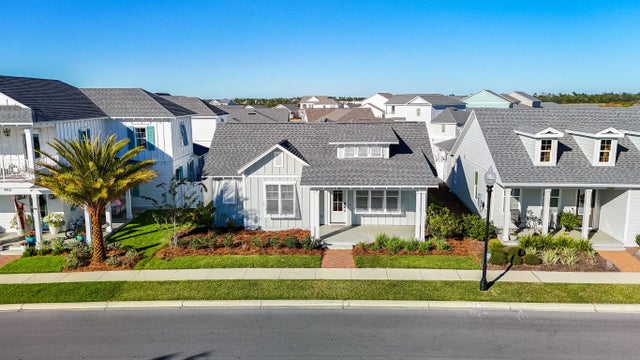 Photo of Listing #989426