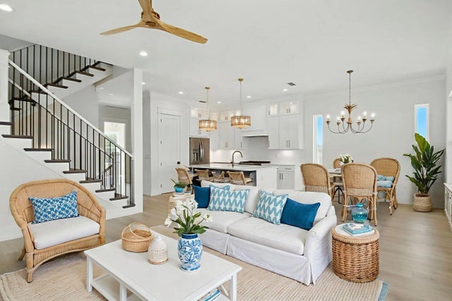 162 Casting Lake Road, Miramar Beach