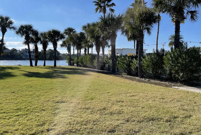 Photo of Listing #888520