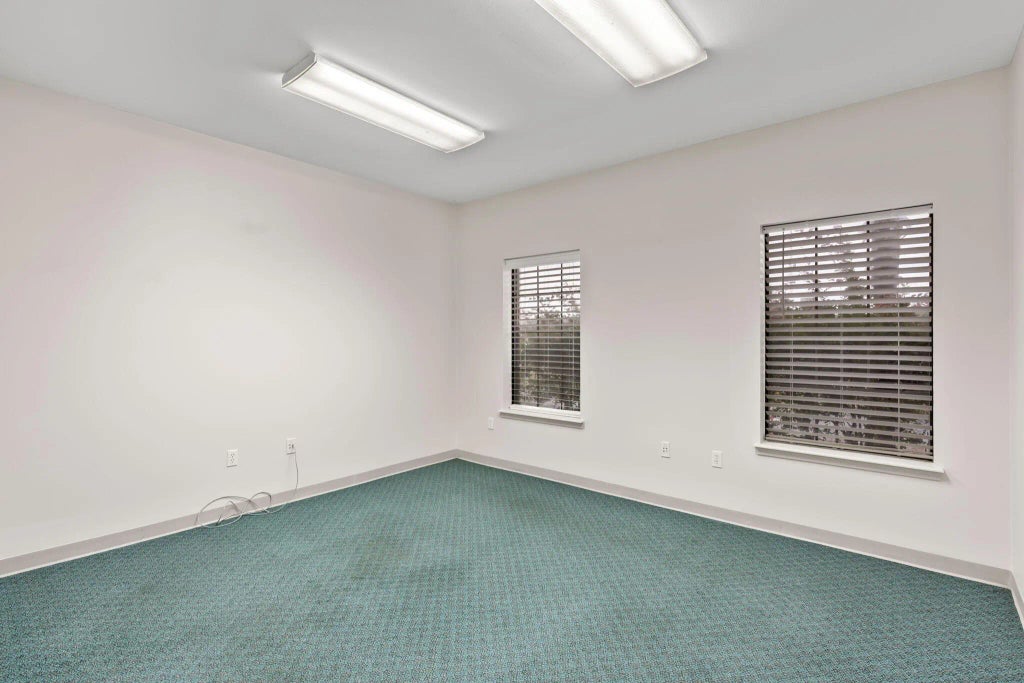 6 of 12 - 1200 Henley Lane, Baker, FL