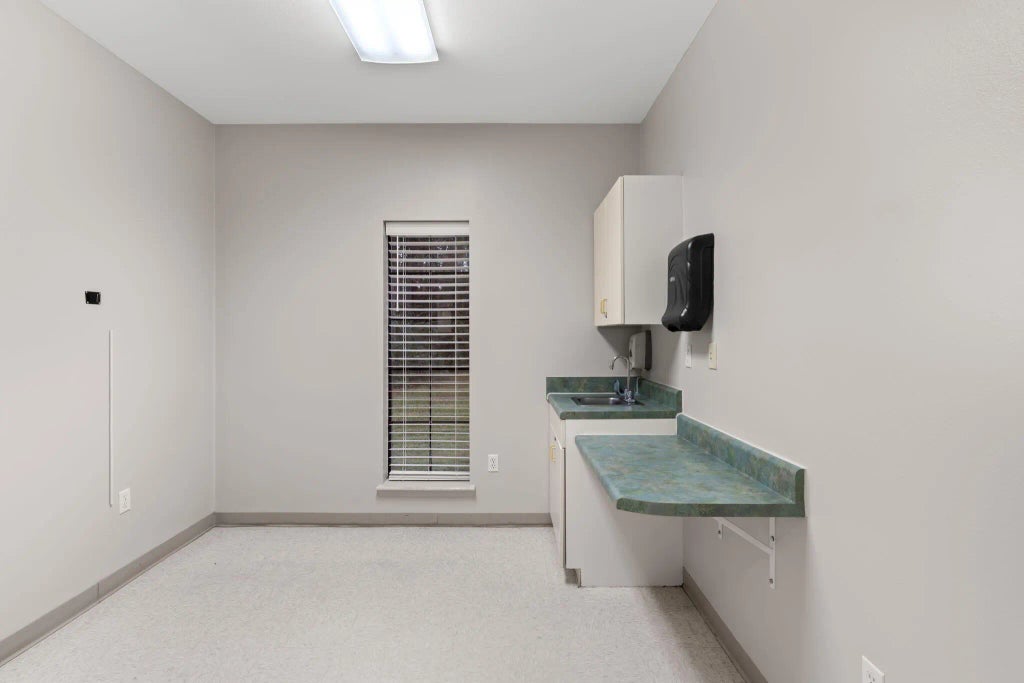 7 of 12 - 1200 Henley Lane, Baker, FL