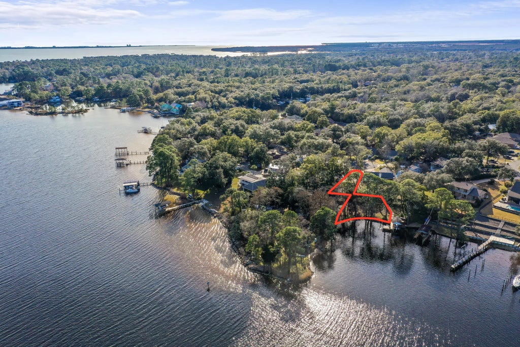 17 of 28 - 404 Seville Circle, Niceville, FL