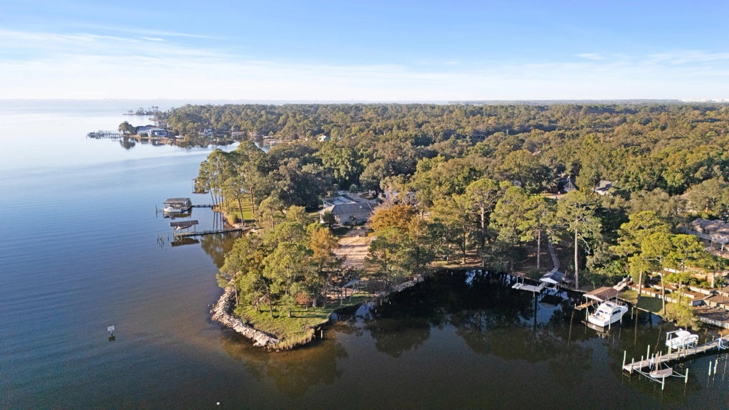 25 of 28 - 404 Seville Circle, Niceville, FL