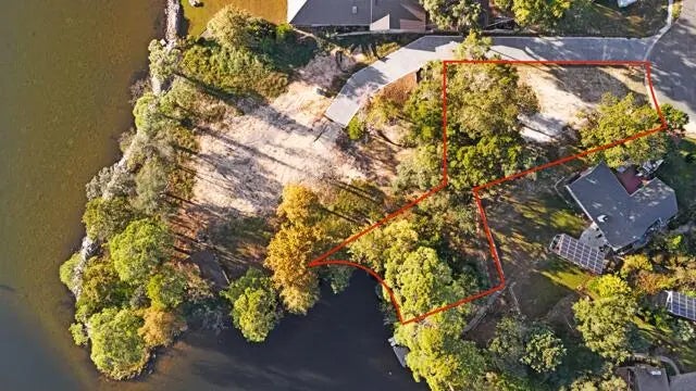 6 of 28 - 404 Seville Circle, Niceville, FL