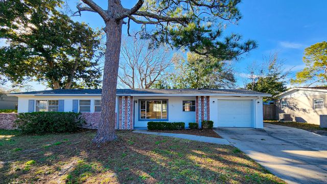 Photo of Listing #917918