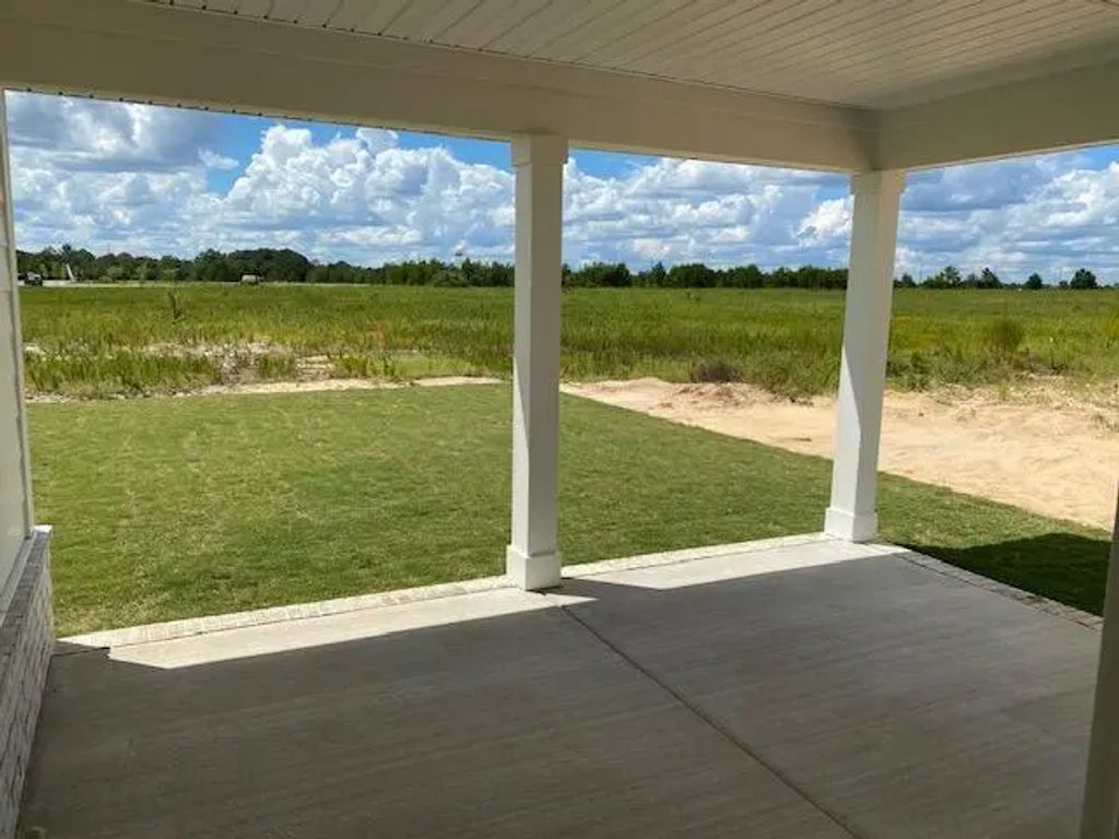 8 of 14 - 205 Alleyoak Lane Lot 1-1 Model, Freeport, FL
