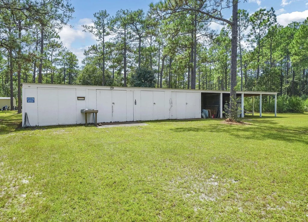 21 of 47 - 14034 331 Business, Freeport, FL