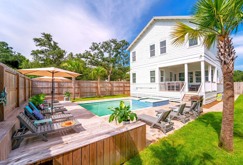 82 Sunfish Street, Destin