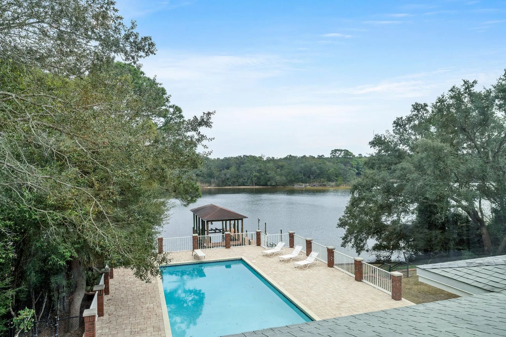 75 of 87 - 35 Poquito Road, Shalimar, FL