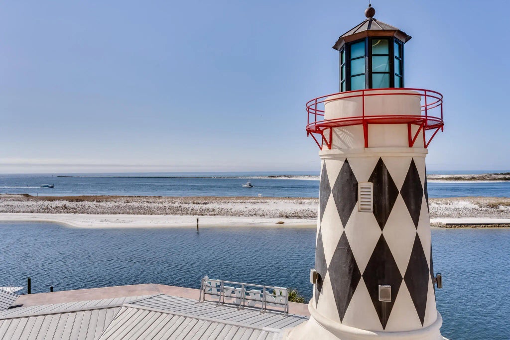 47 of 47 - 10 Harbor Boulevard W221, Destin, FL