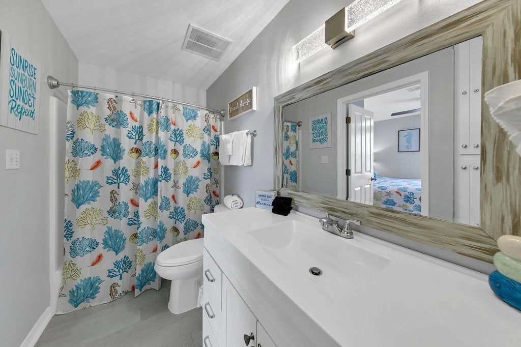 17 of 38 - 3291 Scenic Highway 98 208, Destin, FL