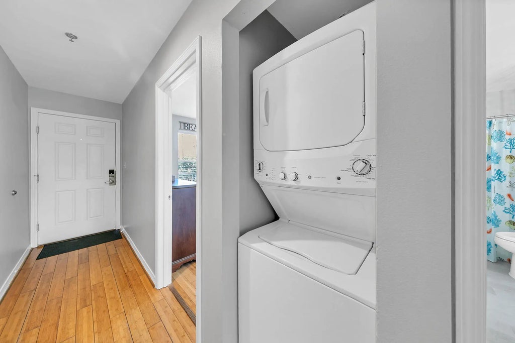 21 of 38 - 3291 Scenic Highway 98 208, Destin, FL