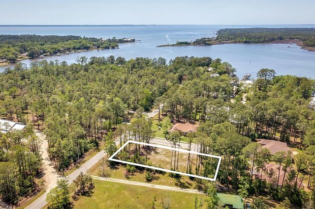 Photo of Listing #945698