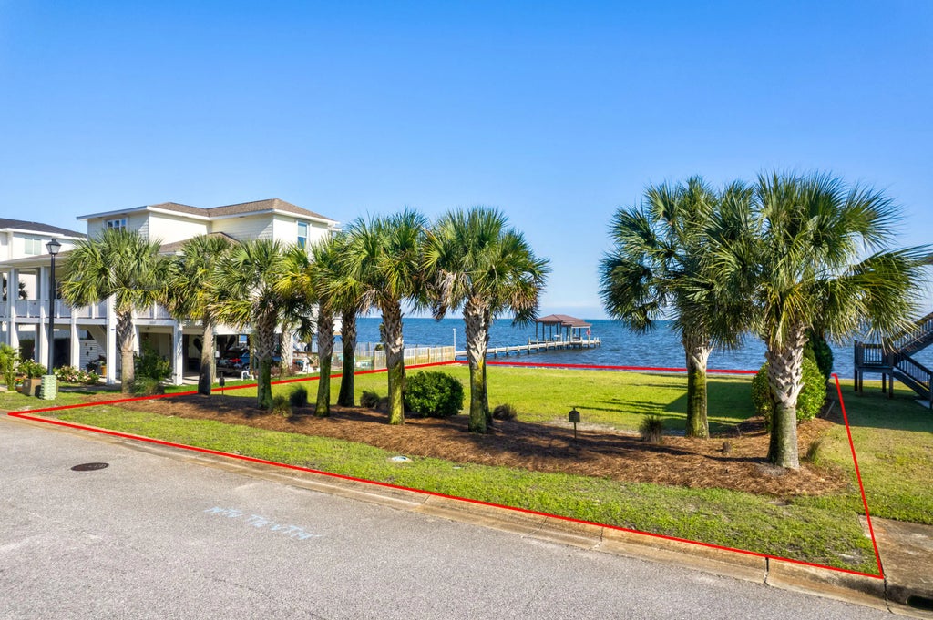 10 of 11 - 6007 Emerald Sound Drive, Gulf Breeze, FL