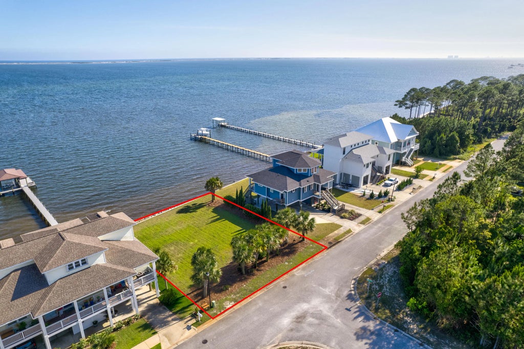 5 of 11 - 6007 Emerald Sound Drive, Gulf Breeze, FL