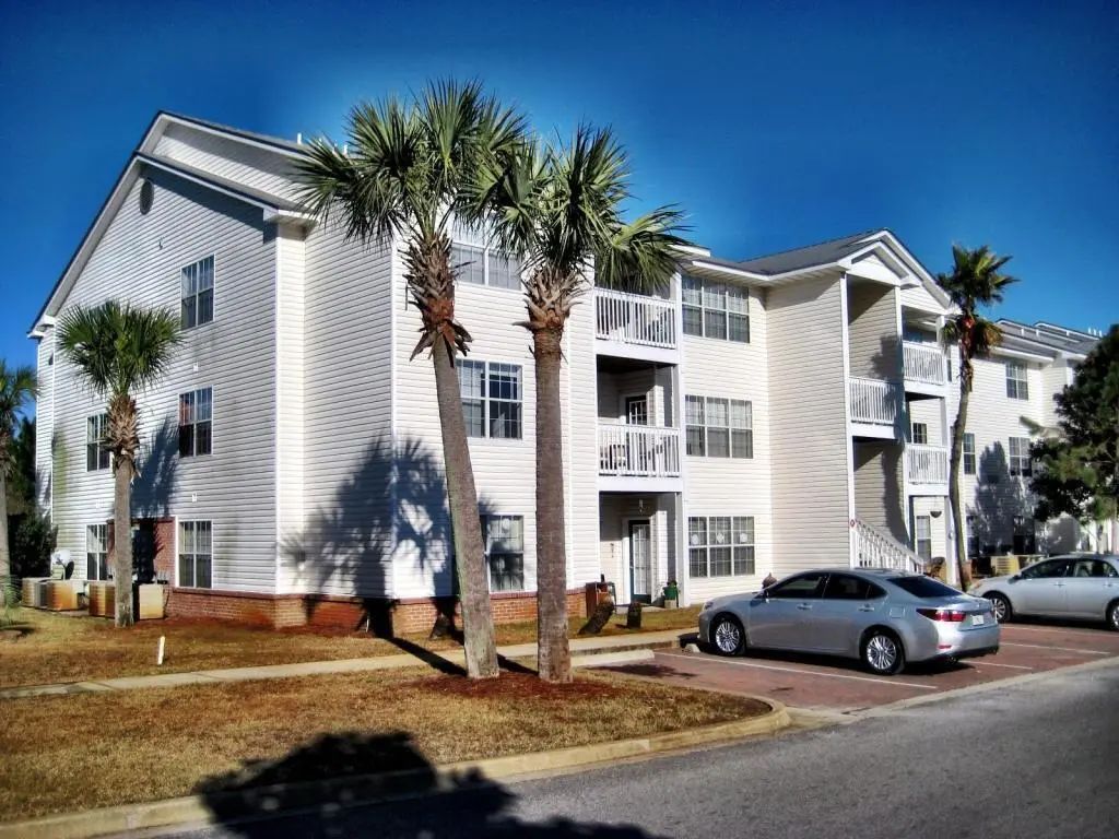 4080 Dancing Cloud Court 232, Destin