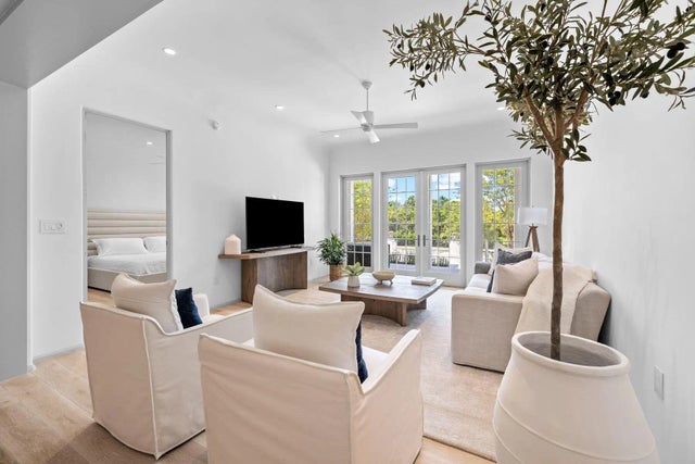 45 W Solaire Way 102, Inlet Beach