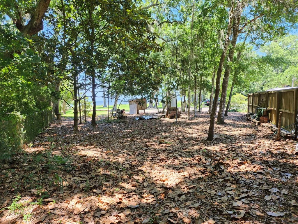 17 of 23 - 7397 W State Highway 20, Freeport, FL