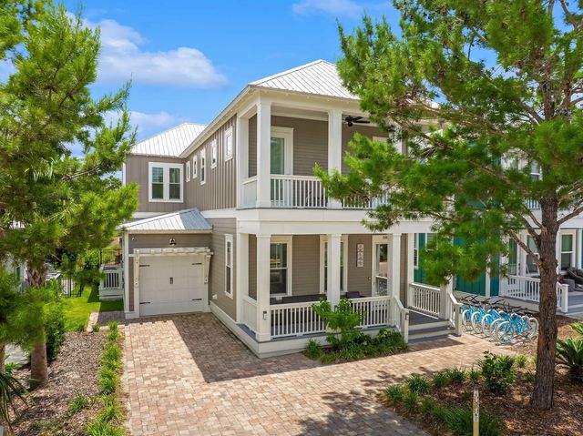 Photo of Listing #955096