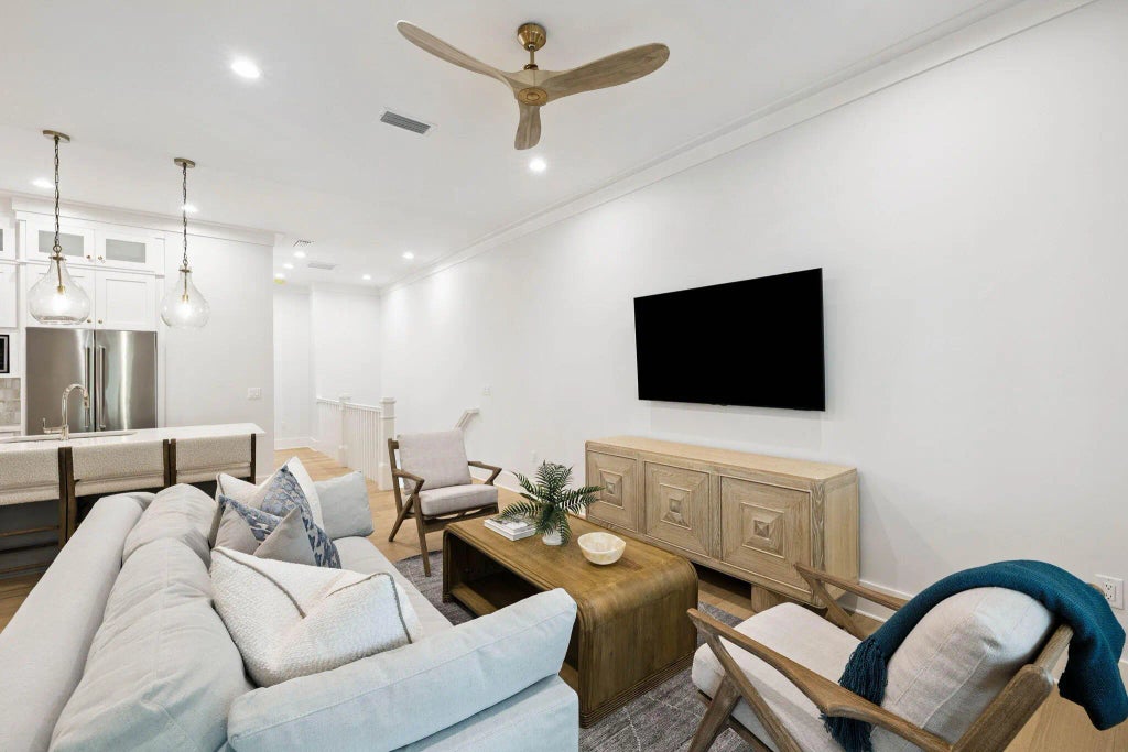 9 of 36 - 45 Grove Townhomes Place #104, Santa Rosa Beach, FL