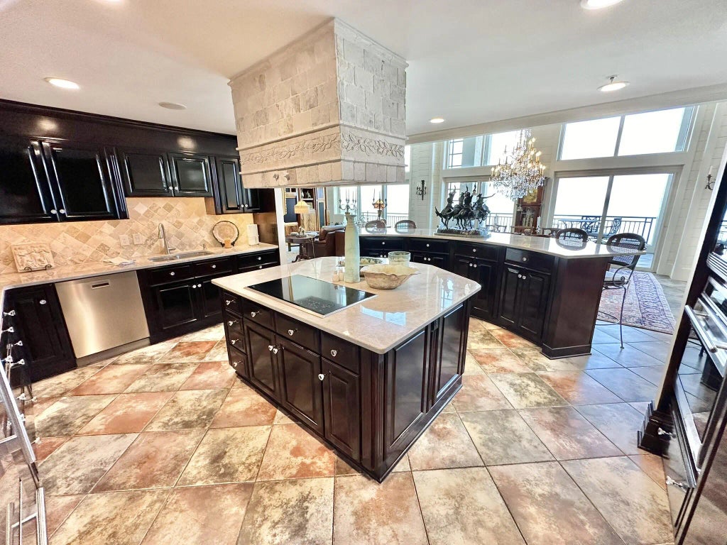 31 of 137 - 4651 Southwinds Drive 4651 & 4652, Miramar Beach, FL