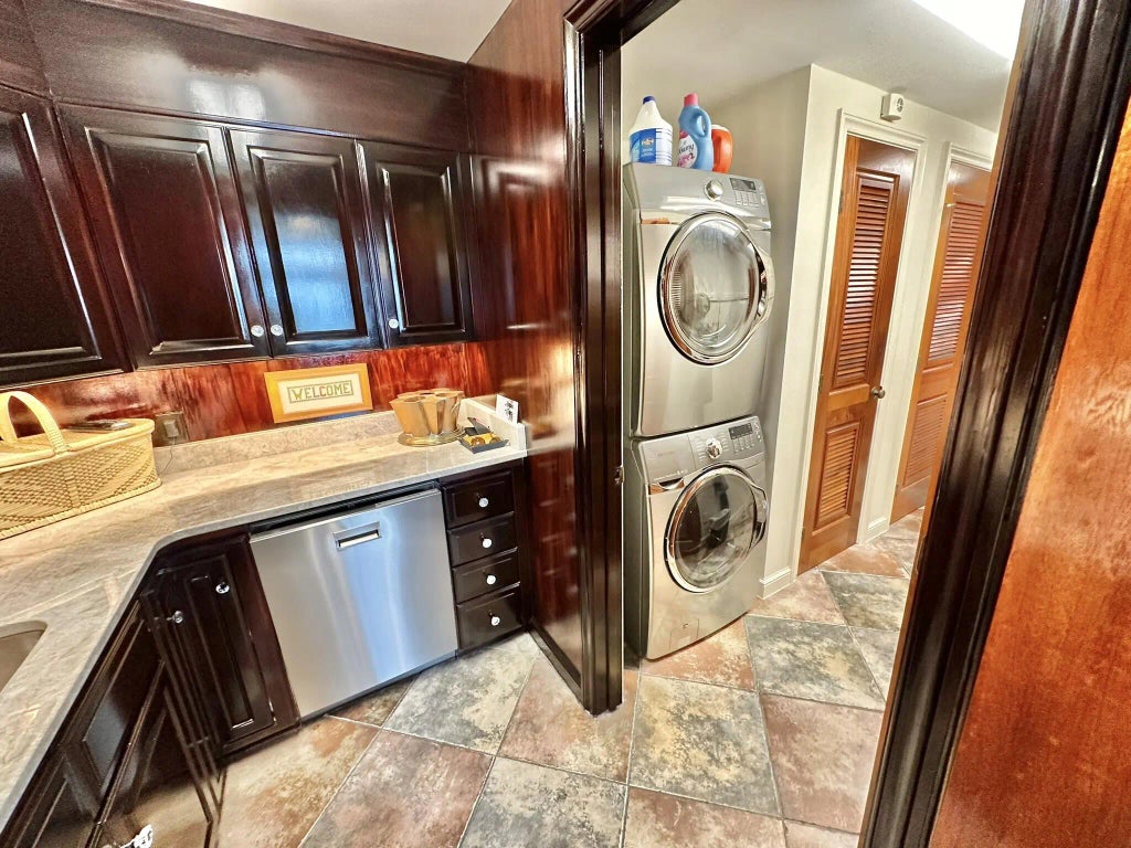 32 of 137 - 4651 Southwinds Drive 4651 & 4652, Miramar Beach, FL