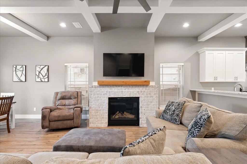 4 of 37 - 411 Hideaway Lane, Niceville, FL