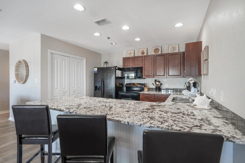 10 of 47 - 3291 Scenic Highway 98 303, Destin, FL