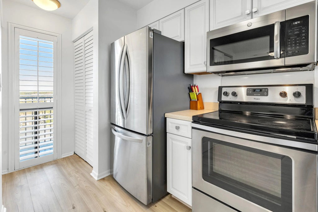 5 of 38 - 1044 Highway 98 Unit 803, Destin, FL