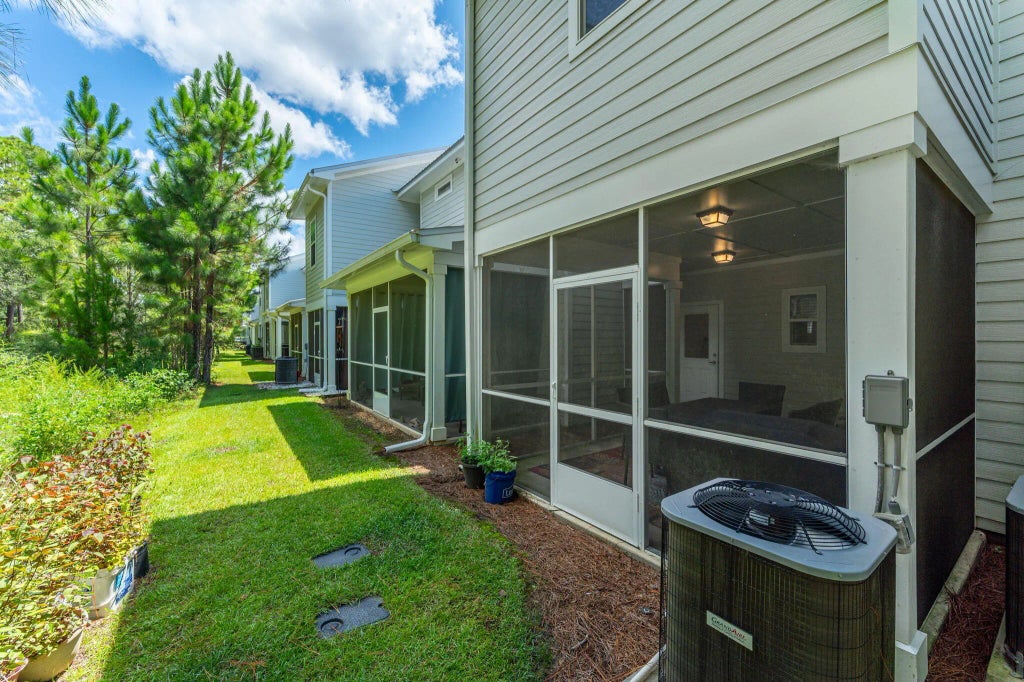 9 of 23 - 166 N Sand Palm Road, Freeport, FL