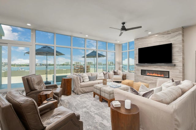 320 Harbor Boulevard 204, Destin